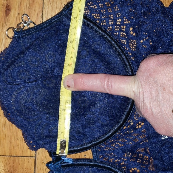 Bra - Picture 10 of 10